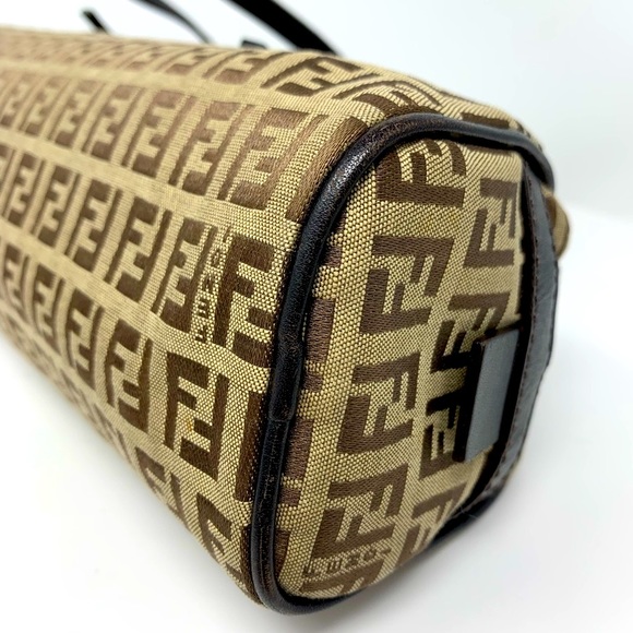 Vintage Fendi Shoulder Bag - Picture 11 of 14